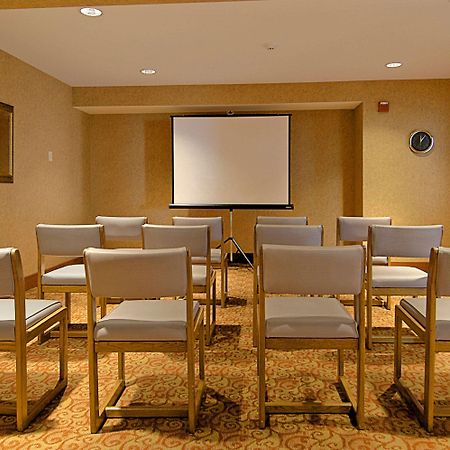 Ramada By Wyndham Wisconsin Dells I-90 Hotel Lake Delton Съоръжения снимка