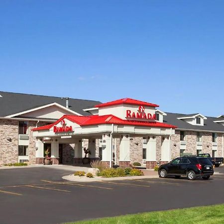 Ramada By Wyndham Wisconsin Dells I-90 Hotel Lake Delton Екстериор снимка